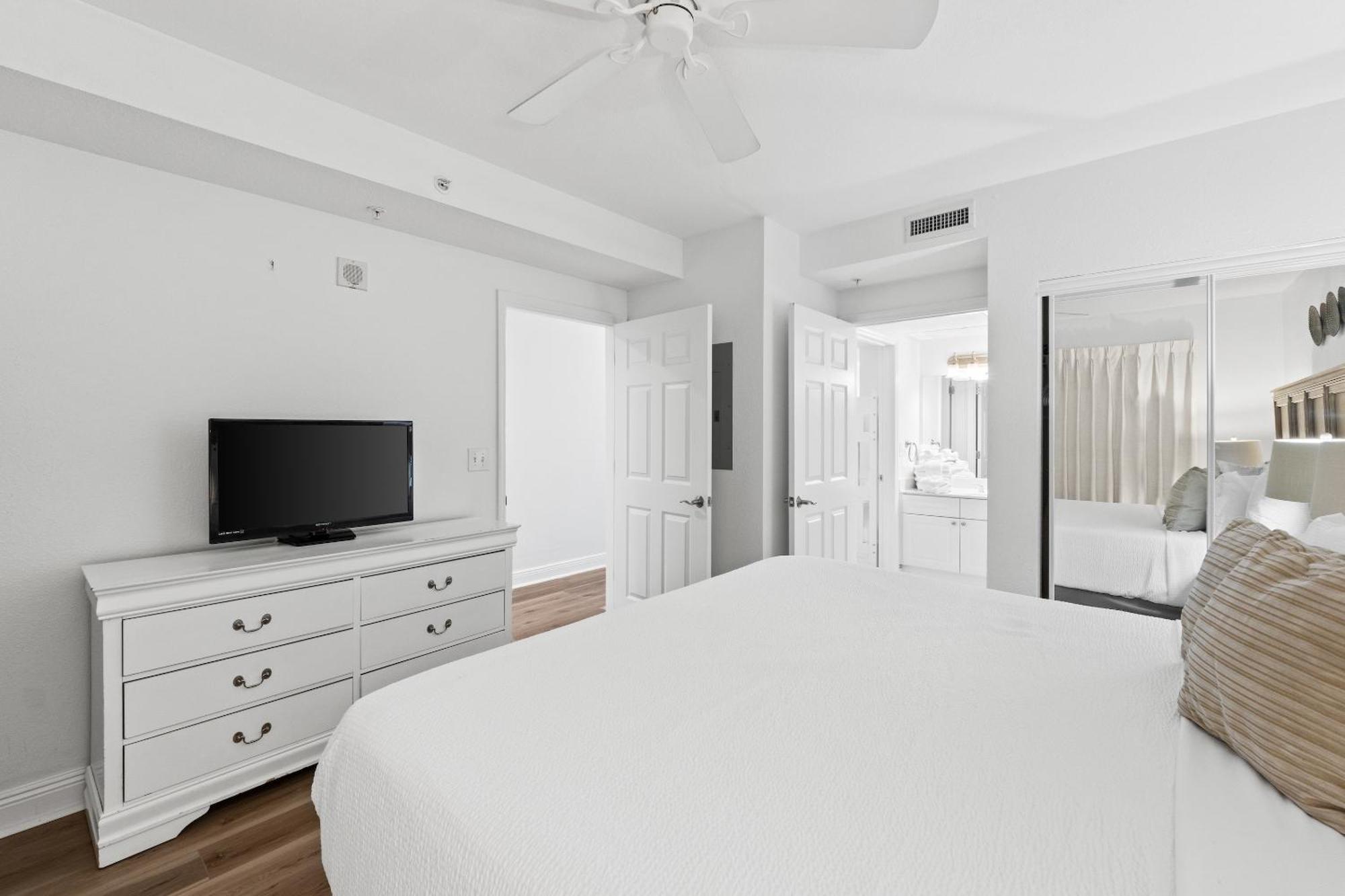 Emerald Beach By Panhandle Getaways Panama City Beach Room photo