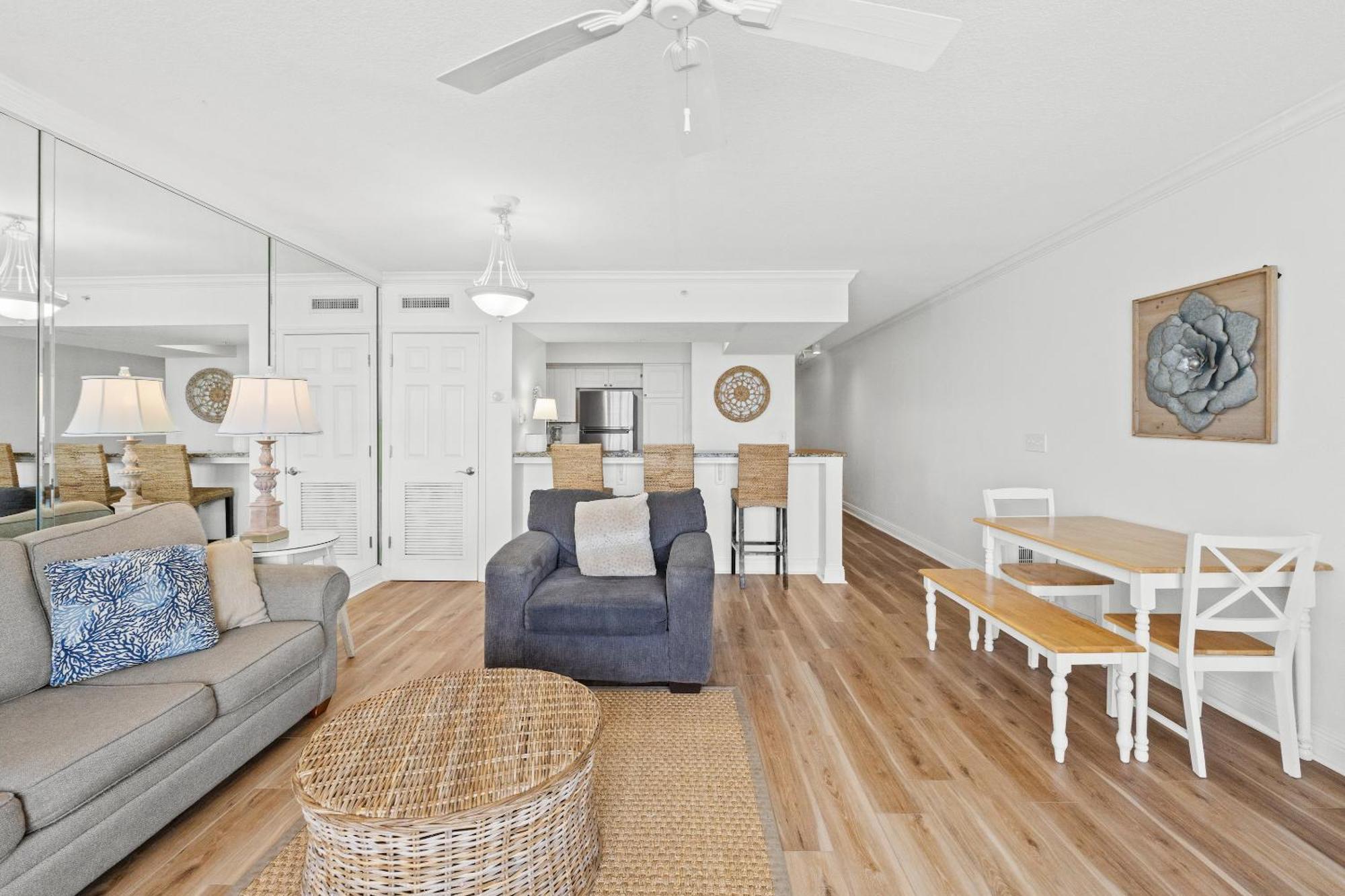 Emerald Beach By Panhandle Getaways Panama City Beach Room photo
