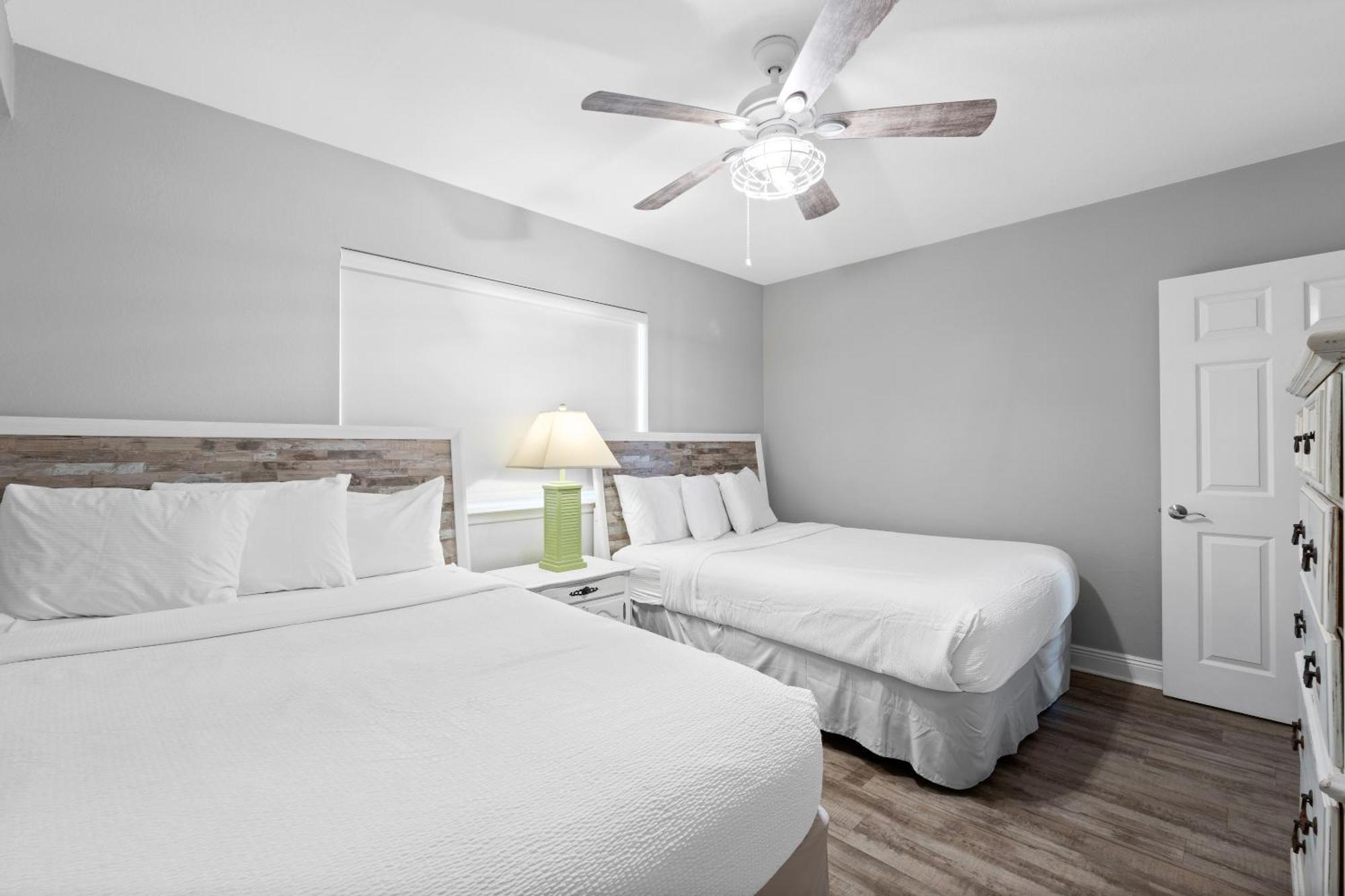 Emerald Beach By Panhandle Getaways Panama City Beach Room photo